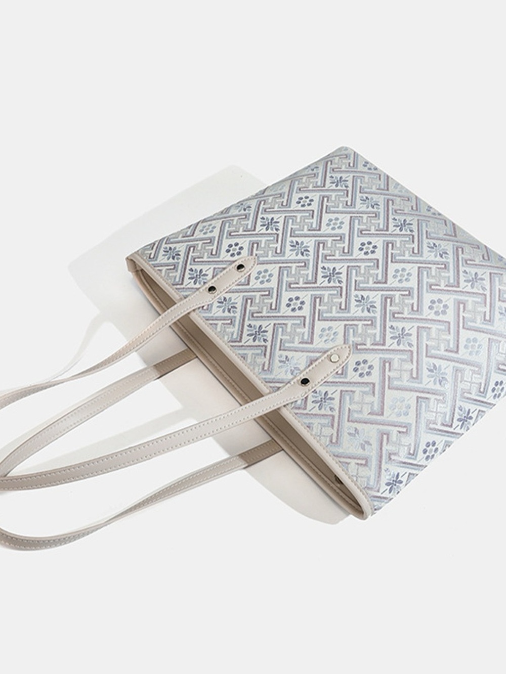 Geometric Pattern Tote Bag - Picture 7 of 8